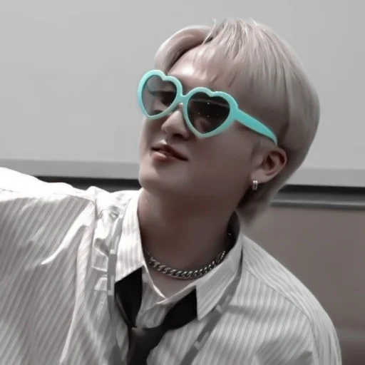 Человек человеческое лицо аксессуар