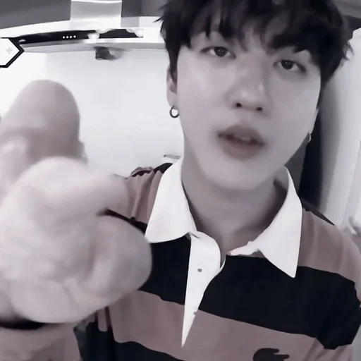 Sticker 📁-𝐛𝐢𝐧.`.| @pecjuwr :: @fStikBot - 9