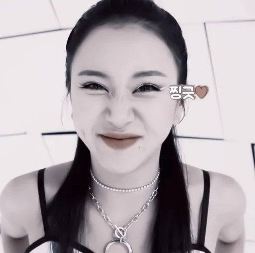 fashion accessory human face necklace