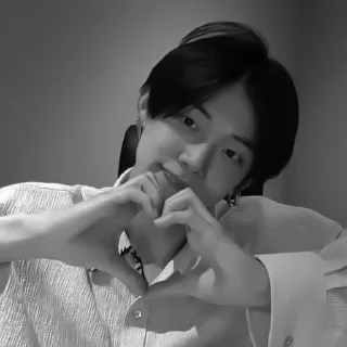 Стикер ᴄhᴏi yᴇᴏnjun | @kengastickers - 10