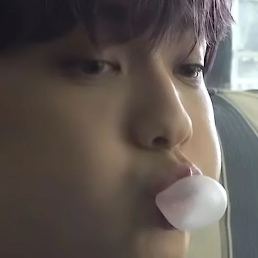 choi soobin : @permatamalam - person