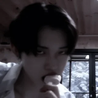 Sticker 𝐶ℎ𝑜𝑖 𝑌𝑒𝑜𝑛𝑗𝑢𝑛:; 🪡 by @kpopstickerssss - 7