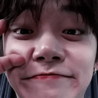 Sticker 𝐶ℎ𝑜𝑖 𝑌𝑒𝑜𝑛𝑗𝑢𝑛:; 🪡 by @kpopstickerssss - 8