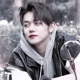 Sticker 𝐶ℎ𝑜𝑖 𝑌𝑒𝑜𝑛𝑗𝑢𝑛:; 🪡 by @kpopstickerssss - 11