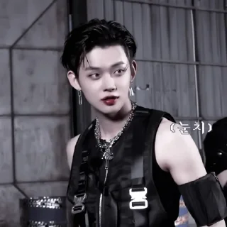 Sticker 𝐶ℎ𝑜𝑖 𝑌𝑒𝑜𝑛𝑗𝑢𝑛:; 🪡 by @kpopstickerssss - 2