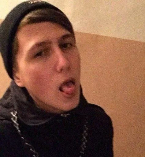 Sticker чмелл под спайсом by @fStikBot - 11