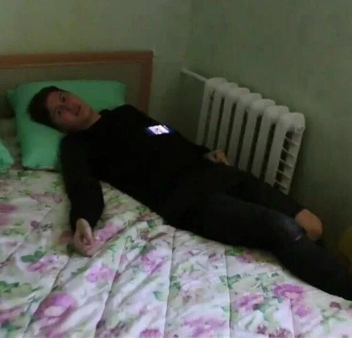 Sticker чмелл под спайсом by @fStikBot - 2