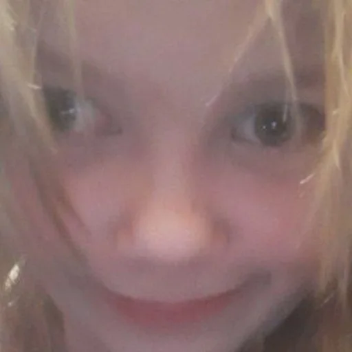 Стикер конченая дурочка :: @fStikBot - 9