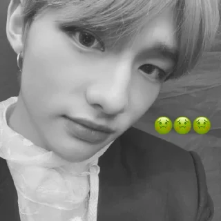 Стикер meme hyunjin @ek1archive - 11