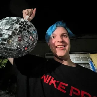 Стикер Больше стиков тут: @stikery4 - 11