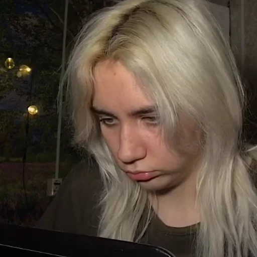 Человек человеческое лицо шиньон