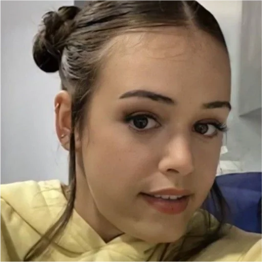 Стикер 𝙙𝙖𝙮𝙡𝙚𝙚❤️🏳️‍🌈 :: @fStikBot - 4