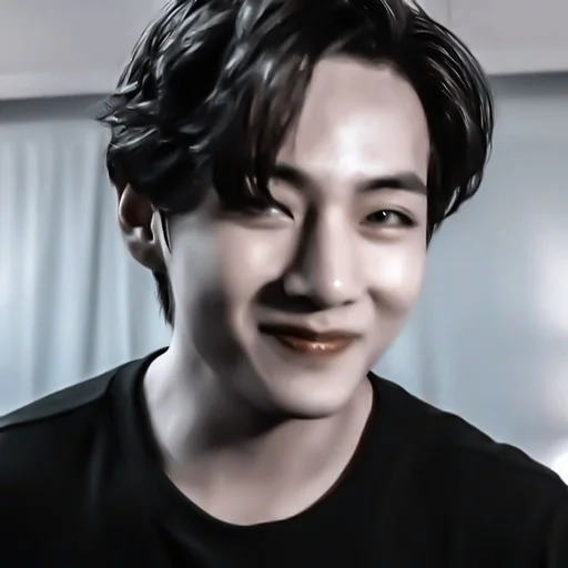 цв тэхён @helpjeyy :: @fStikBot - human face