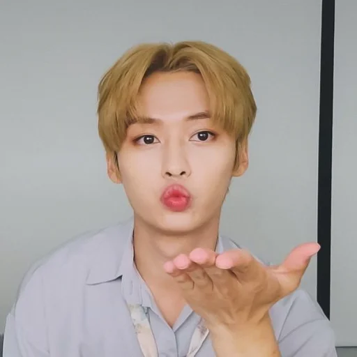 Человек человеческое лицо стена