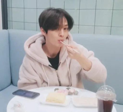 Человек человеческое лицо одежда