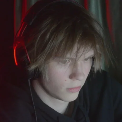 Человек человеческое лицо наушники