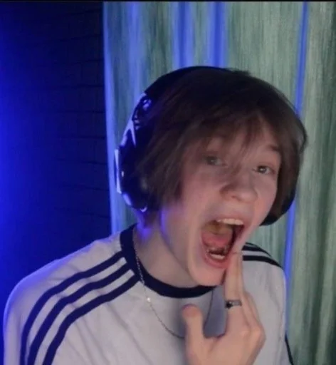 Стикер deepins :: @fStikBot - 10