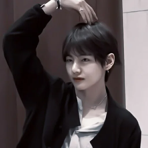 `дэлир топ ¡! @taenadnq - Человек