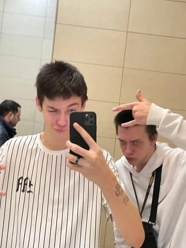 Человек одежда человеческое лицо