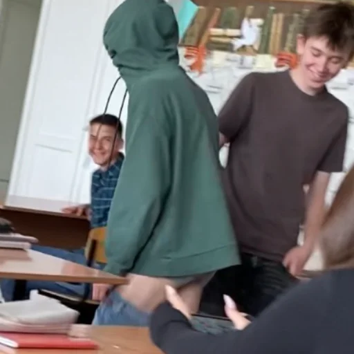 Sticker devatkaaklase - 1