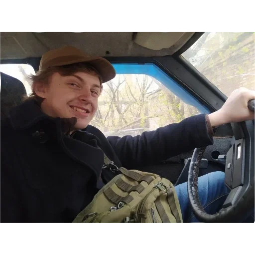 Стикер Тупые Козырьки - 2