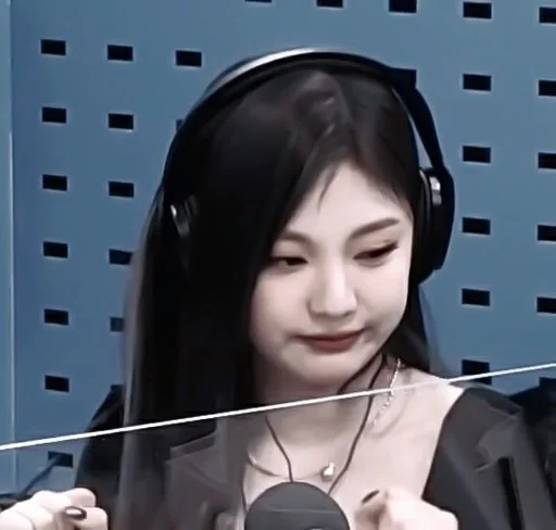 🍥``ниннин!¡ @bitslpthaa :: @fStikBot - человеческое лицо