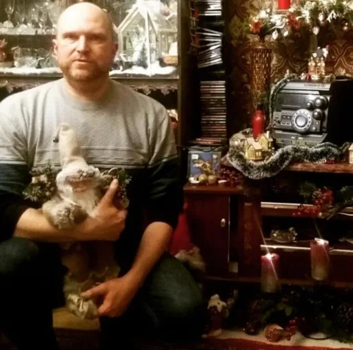 Человек комнатный одежда