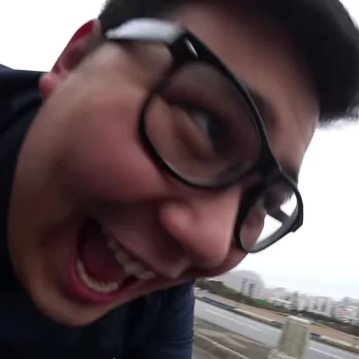 Стикер у димы 20см 5.0 :: @fStikBot - 3