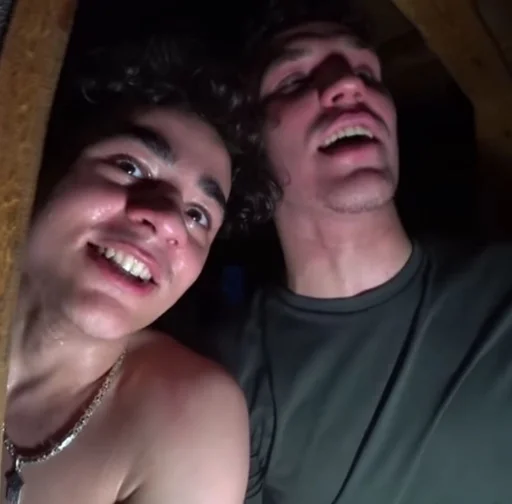 Человек человеческое лицо улыбаться