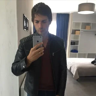 Стикер Dmitriy - 0