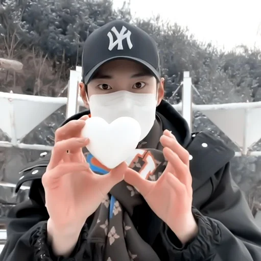 Sticker あ 𝘮𝘰𝘰𝘥 𝘥𝘰𝘺𝘰𝘶𝘯𝘨 :; by @seduiisantee - 7