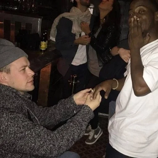 Человек одежда человеческое лицо