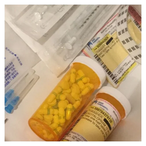 Стикер 𝐃𝐫𝐮𝐠𝐬.𝐓𝐕𝐃 - 11