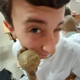 Стикер двадцать 2 шыш надцать - 2