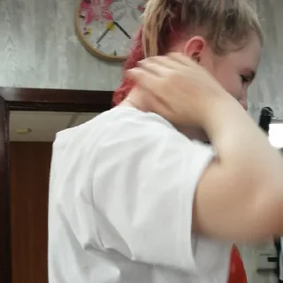 Стикер две элпешки 😃😀😃😀😃😀😃😀🥰😃🥰🥰🐖🤮 - 6