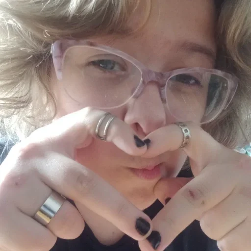 Sticker 👸👸👸 - 3