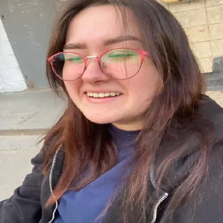 Стикер женская энергия - 6