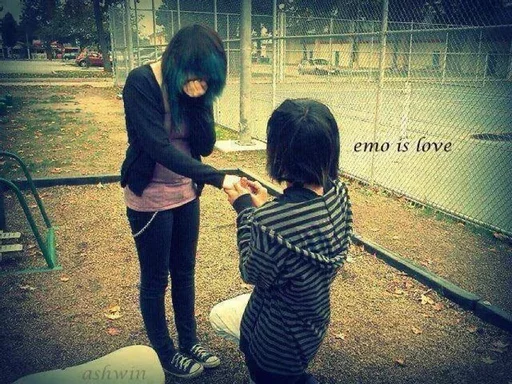 Стикер emooo - 1