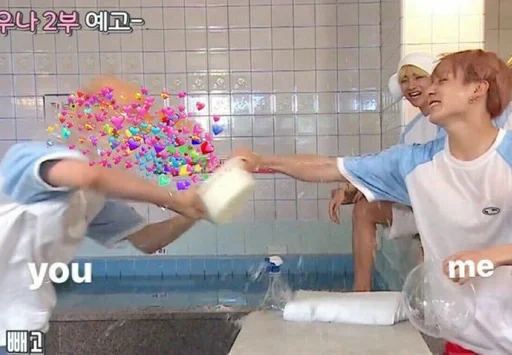 Человек одежда СМС