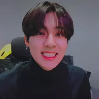 Sticker eric ➵❙ @youstupidknow - 2