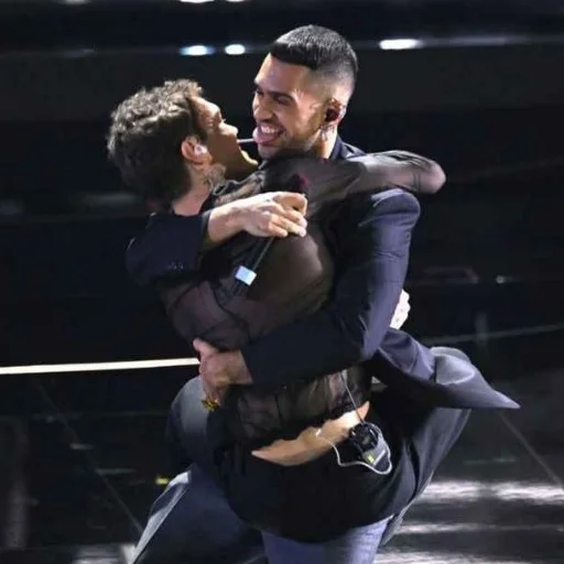 Человек одежда человеческое лицо