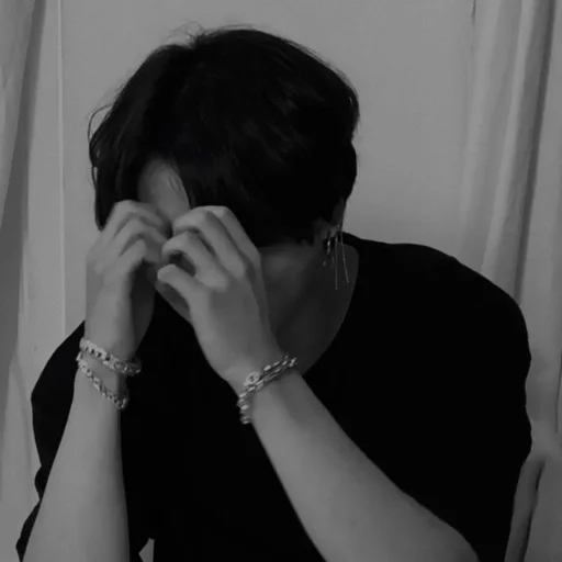 Человек комнатный черно-белый