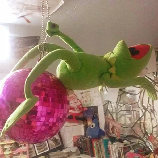 Стикер f_fa0fmurc_1046580055_by_fStikBot - 1