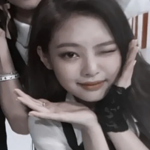 Человек человеческое лицо модный аксессуар