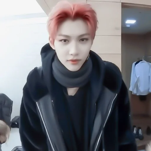 Стикер [🧷] ;; felix ;; @lumicore_present - 8