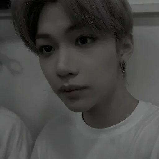 Sticker 𝗳#𝗟𝗶𝙭 . ՏKᘔ  %  @neozan - 3