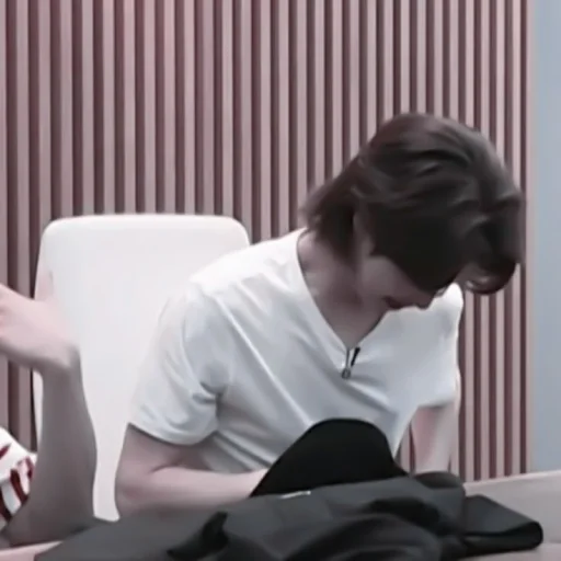 Человек одежда комнатный