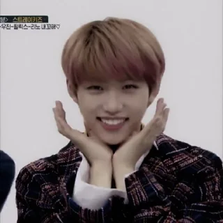 Sticker ✧ ̥ felix stray kids — @lilhyunjin - 3