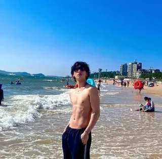 Стикер Thv @FemojiBot - 0