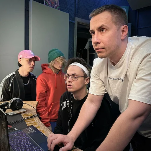 Sticker freakuking - 1